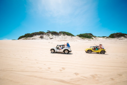 Andare sulle coste del Brasile per una pazza escursione in dune buggy