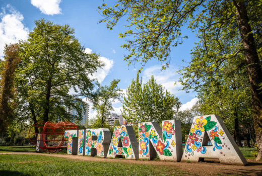 Cosa vedere a Tirana in un giorno, tra storia e locali alla moda