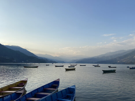 6 cose da vedere a Pokhara, sul lago ai piedi dell’Himalaya