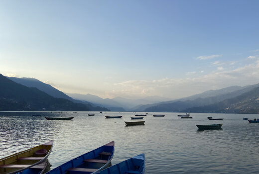6 cose da vedere a Pokhara, sul lago ai piedi dell’Himalaya